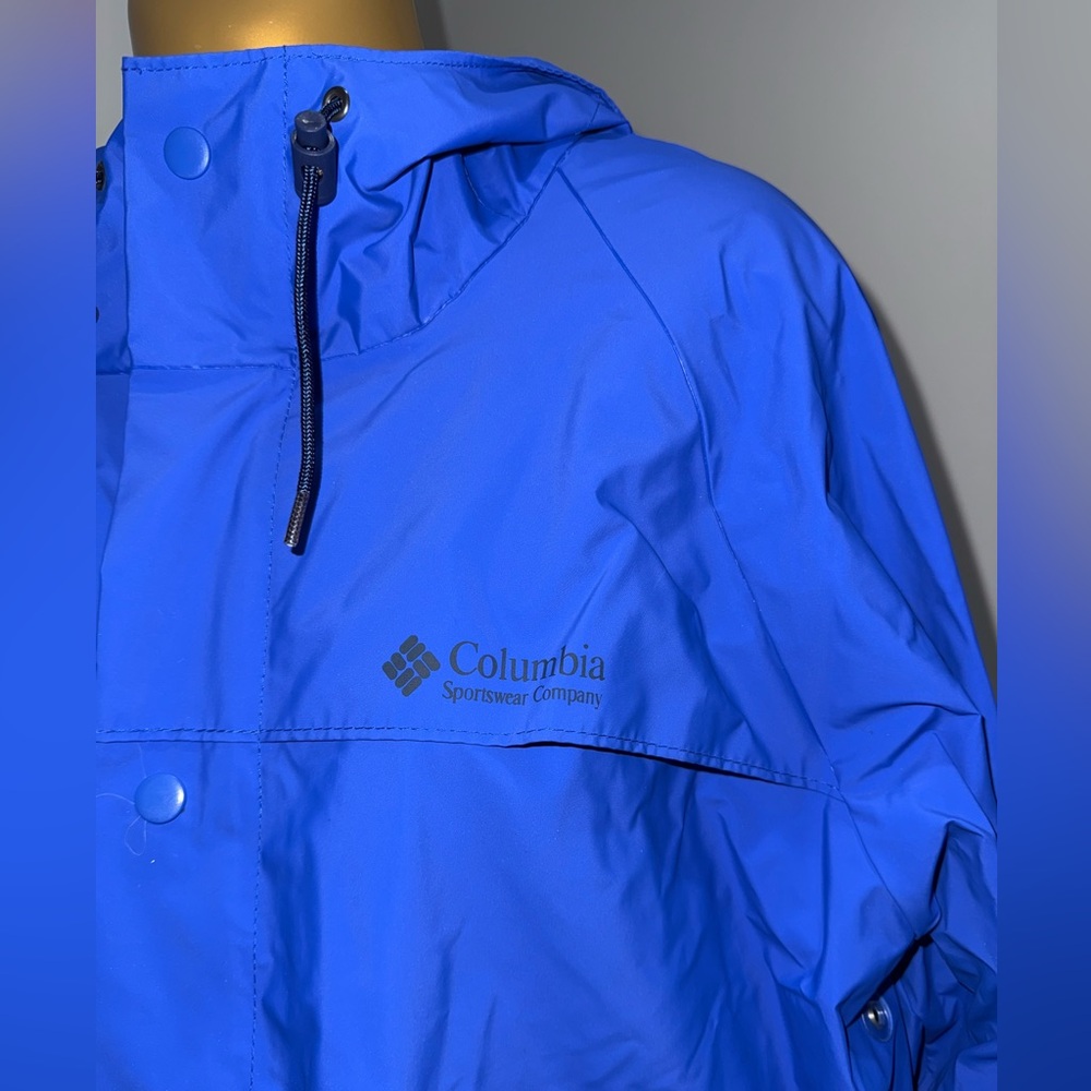 Vintage Columbia Japanese Blue Men’s LL 
 Ventilated Hooded Rain Windbreaker